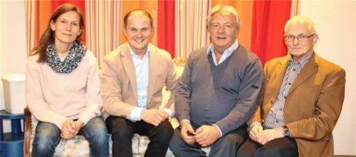 Bei der Mitgliederversammlung: (von links) Verena Hinze und Wolfgang Ehrenlechner von der Kreisgeschäftsführung, Roland Legat vom Zentrum Wasserburg und Kuratoriumsvorsitzender Diakon Georg Wimmer.Foto Albersinger