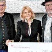 Spende für Trachtenjugend