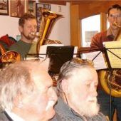 Musik, Gedichte und Geschenke