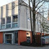 Lehrschwimmbecken „Am Nörreut“ vor Abriss