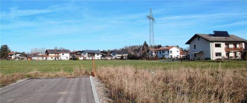 Das Neubaugebiet an der Buchäckerstraße in Egerer soll weitergeführt werden. Nun wurde der Erweiterung des Bebauungsplanes zugestimmt und der Billigungs- und Auslegungsbeschluss im Gremium einvernehmlich gefasst.Foto zandl