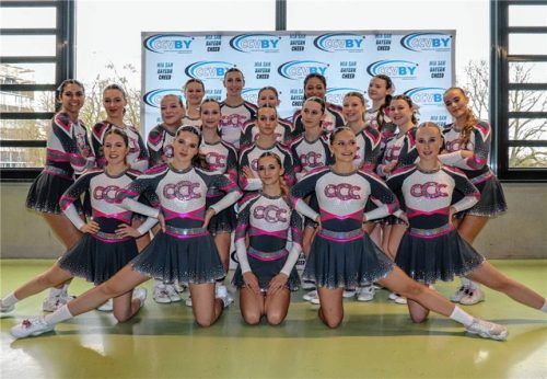 Das Team „CCC Radiance“ startete im Level „Senior Allgirl Level 3“. Die Frauen errangen Platz drei. Foto re