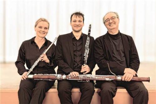 Das Trio Divertimento mit (von links) Flötistin Alice Guinet, Klarinettist Emanuel Wilhelm und dem Fagottisten Alejandro Vila.Foto re