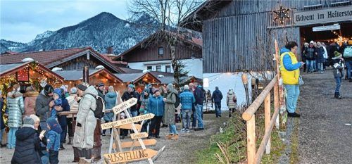 Der Grassauer Advent findet heute und morgen statt. Neben einem vielfältigen Marktprogramm wird eine Sonderausstellung zum Thema Engel gezeigt.Foto Archiv eder
