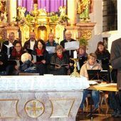Bewegendes Adventssingen