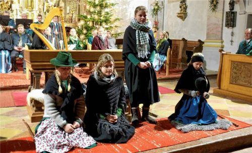 Die Hirtinnen beim Abendgebet. Foto Krammer