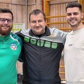 Fußballfunktionäre räumen ab