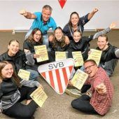 <p>Die Team-Gym-Senioren wurden für ihren Erfolg beim Deutschlandcup in Leipzig geehrt und gefeiert.</p>