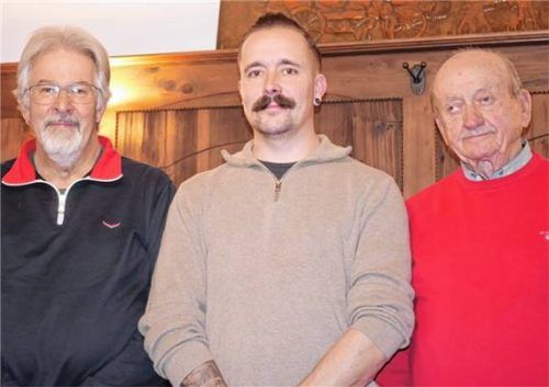Die Vorstandschaft der Zimmerstutzengesellschaft Freischütz Bruckmühl: (von links) Uli Riedle, Peter Riedle und Franz-Josef Reinartz. Foto RE