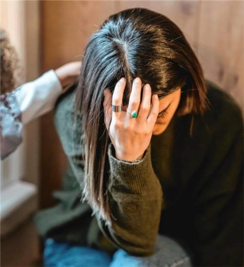 Ein schmerzhafter Weg: die Trauerarbeit. Foto pexels 6382474 liza summer