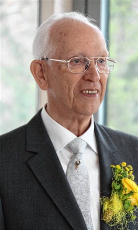 Erwin Mrotzek verstarb zehn Tage vor seinem 90. Geburtstag nach langer, schwerer Krankheit.