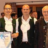 Kapelle lässt Jahr mit Versteigerung ausklingen