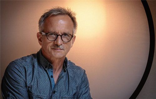 Friseurmeister Christian Gerstner setzte sich knapp gegen Bürgermeisterin Maria Maier durch und wird als Bürgermeisterkandidat für die Gemeinde Jettenbach aufgestellt. Foto  Privat