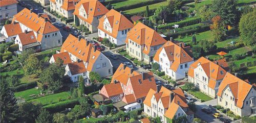 Für Grundstücke wie hier in Nordrhein-Westfalen gilt zur Steuerberechnung das Bundesmodell. Foto IMAGO/imagebroker