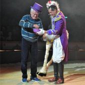 Zirkus-Premiere mit stehenden Ovationen