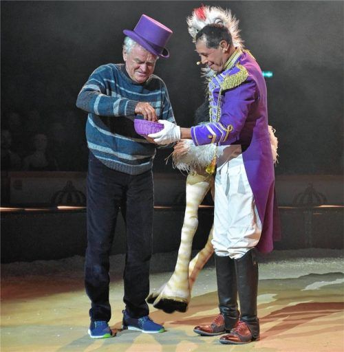 Fußballlegende Sepp Maier überraschte die Zuschauer. Foto Schlecker