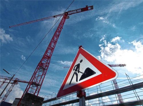 In der letzten Sitzung des Jahres stimmte der Stadtrat einem größeren Bauprojekt zu. Foto Dpa (Symbolbild)