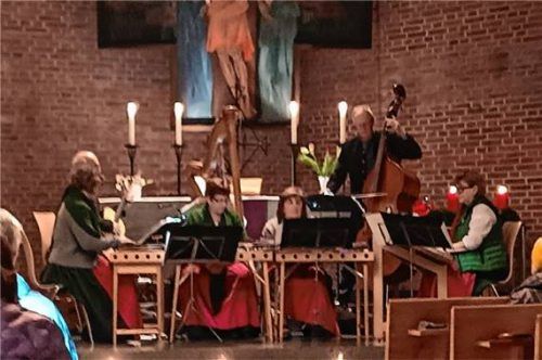 In der Martin-Luther-Kirche gab es vielseitige adventliche Klänge zu hören. Foto  Fischer