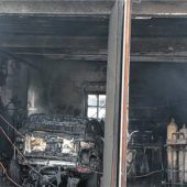 Mindestens 40.000 Euro Schaden bei Garagenbrand
