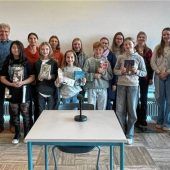 Rosalie Lex gewinnt Vorlesewettbewerb am Thoma-Gymnasium Prien