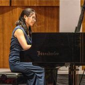 Maiglöckchen im Advent mit Lei Meng