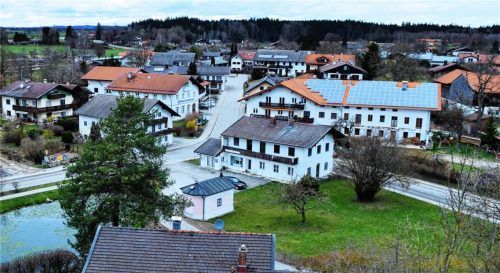 Luftaufnahme von der aktuellen Ortsmitte in BreitbrunnFoto Wastl