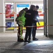 Dieb schießt auf Marktangestellten