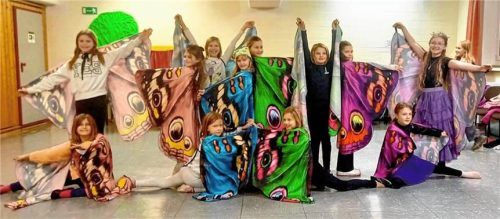 Nach vielen Proben freuen sich die jungen Darsteller nun auf ihre Auftritte.Foto re