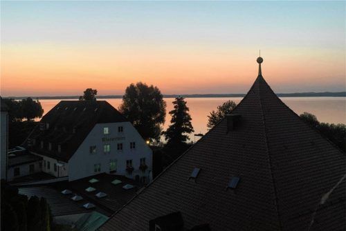 Sonnenaufgang auf der Fraueninsel: Zur Ruhe kommen, Kraft schöpfen, Vertrauen stärken.Foto gruber