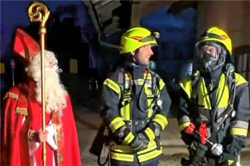 St. Nikolaus zu Besuch bei der Maitenbether Wehr. Foto Richterstetter