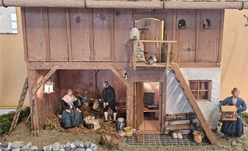 Statt Garage der Stall von Bethlehem – im schmucken Wohnhaus der Unterreitmeiers. Foto gärtner