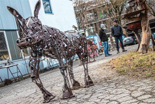 Täuschend echt: Uwe Hubers Skulpturen begeistern zahlreiche Besucher. Fotos Stache