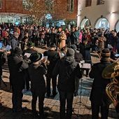 Weihnachts-Flashmob mit Roland Hefter