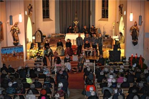 Zahlreiche Zuhörer waren in die Kirche St. Ursula gekommen. Fotos Ruprecht