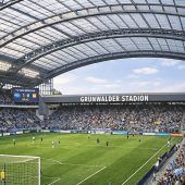 Das Grünwalder Stadion mit „Reiter“-Überdachung