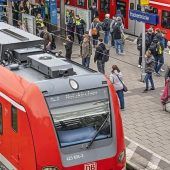 Wüste Prügelei an Hackerbrücke