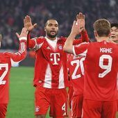 Bayern obenauf