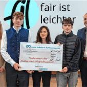 Spende für Schul-Pilotprojekt