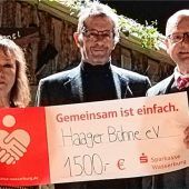 Sparkasse Wasserburg unterstützt Haager Bühne