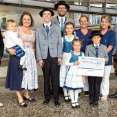 Mangfalltaler spenden für Agatharieder Kinderklinik