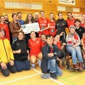Basketballerinnen erspielen 1.880 Euro für Stiftung Attl