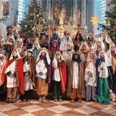 35 Sternsinger in Au gesegnet