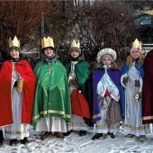 Sternsinger erfreuen mit Gedicht
