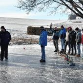Eisstockschützen kommen auf ihre Kosten