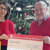 500 Euro vom Nikolaus an das Herzzentrum