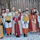 Sternsinger unterwegs: 9.500 Euro in der Pfarrei Rechtmehring für zwei wohltätige Projekte gesammelt