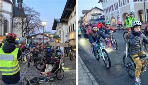 Auf dem Priener Marktplatz ging die Fahrraddemo los und führte über die Bernauer Straße zur Waldorfschule.