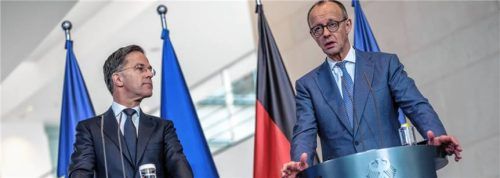 Bundeskanzler Friedrich Merz (rechts) und Mark Rutte, NATO-Generalsekretär, geben eine Pressekonferenz.Foto DPA