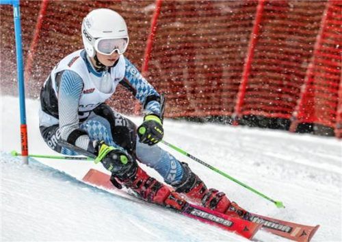 Christina Reheis holt im Riesenslalom die Silbermedaille. Foto Paul Foto