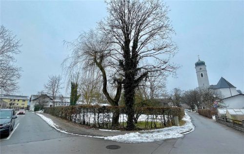 Der Marktausschuss gab nach eingehender Beratung zwei Anträgen für ein Mehrfamilienhaus an der Straßengabelung Krankenhausweg/Pfarrweg grünes Licht . Fotos Neuwirth